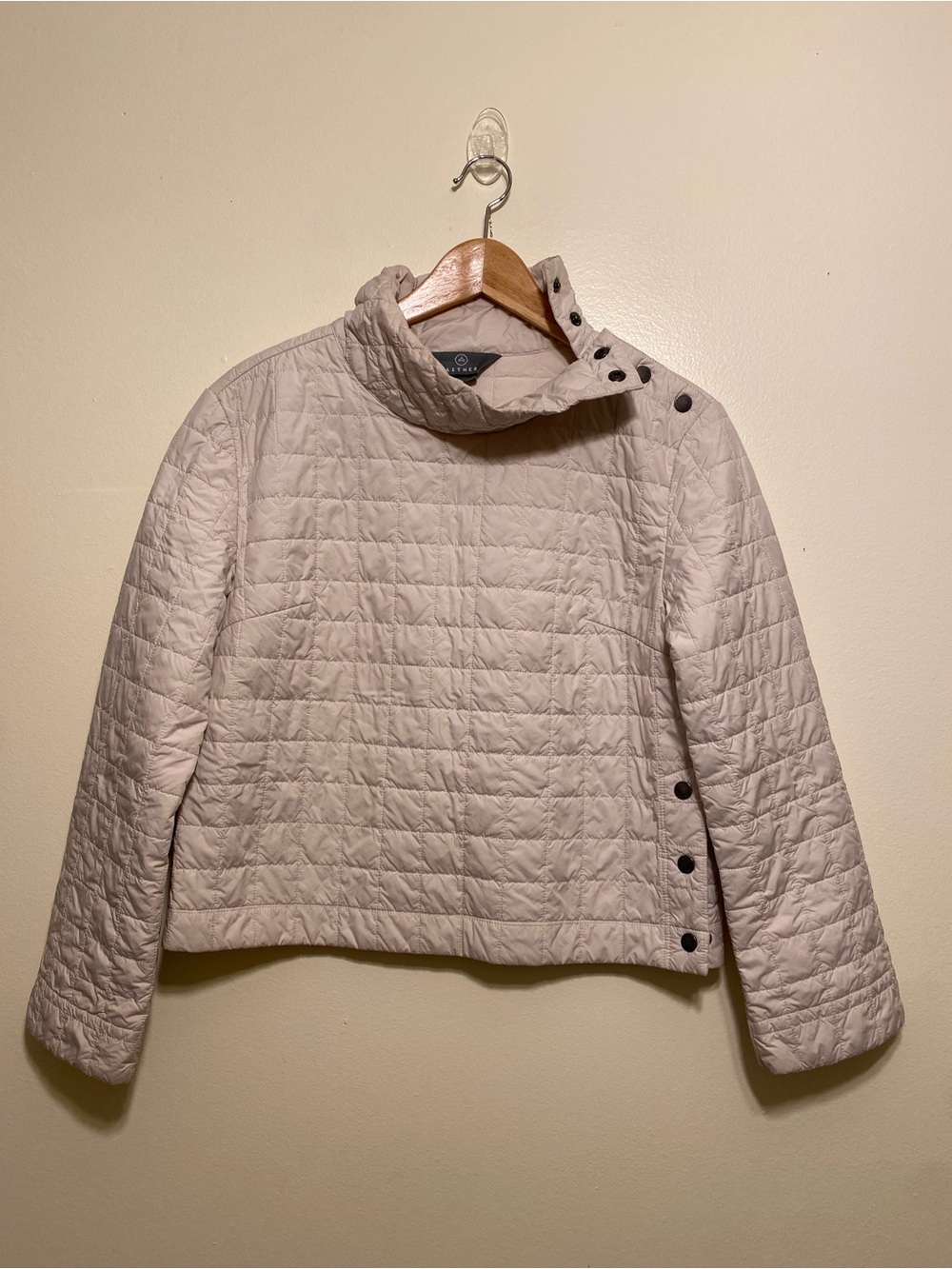 AETHER Quilted Button-Trim Jacket. Size S